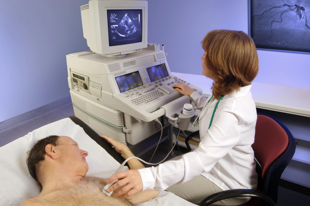 Jakie aparaty ultrasonograficzne wykorzystywane są w szpitalach?